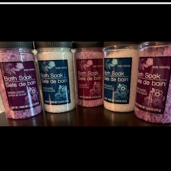 Huge make up sale. - Picture 14 of 16